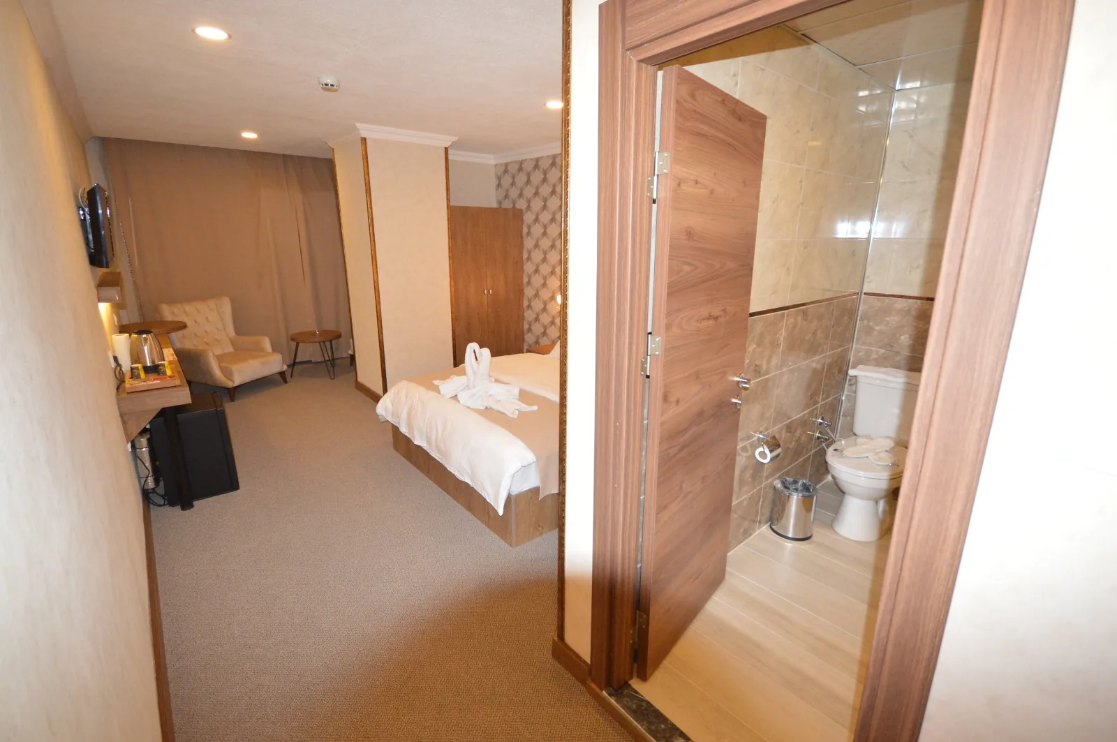 Arsisa Hotel