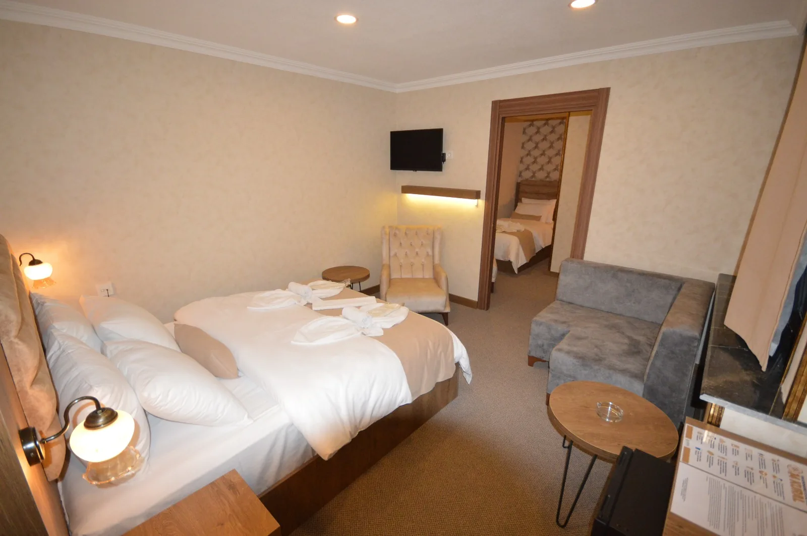 Arsisa Hotel